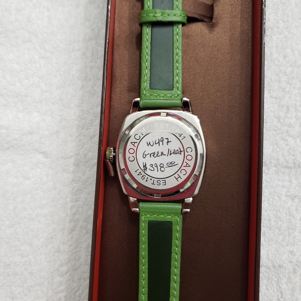 Watch - Picture 4 of 5